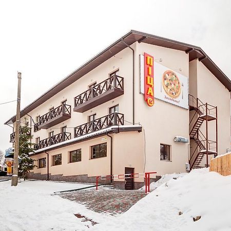 Skilandhouse Yablunytsya Bagian luar foto