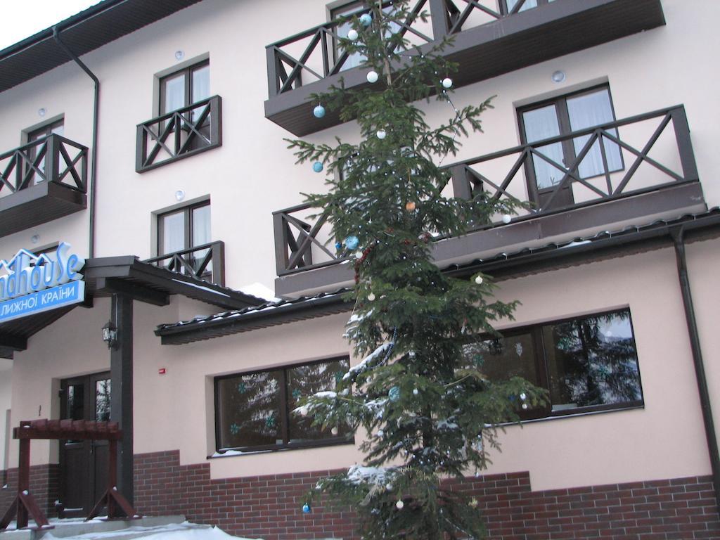 Skilandhouse Yablunytsya Bagian luar foto
